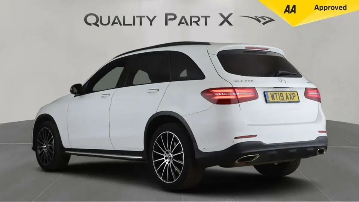 2019-mercedes-benz-glc-class-20-glc250-amg-night-edition-premium-plusss-big-4