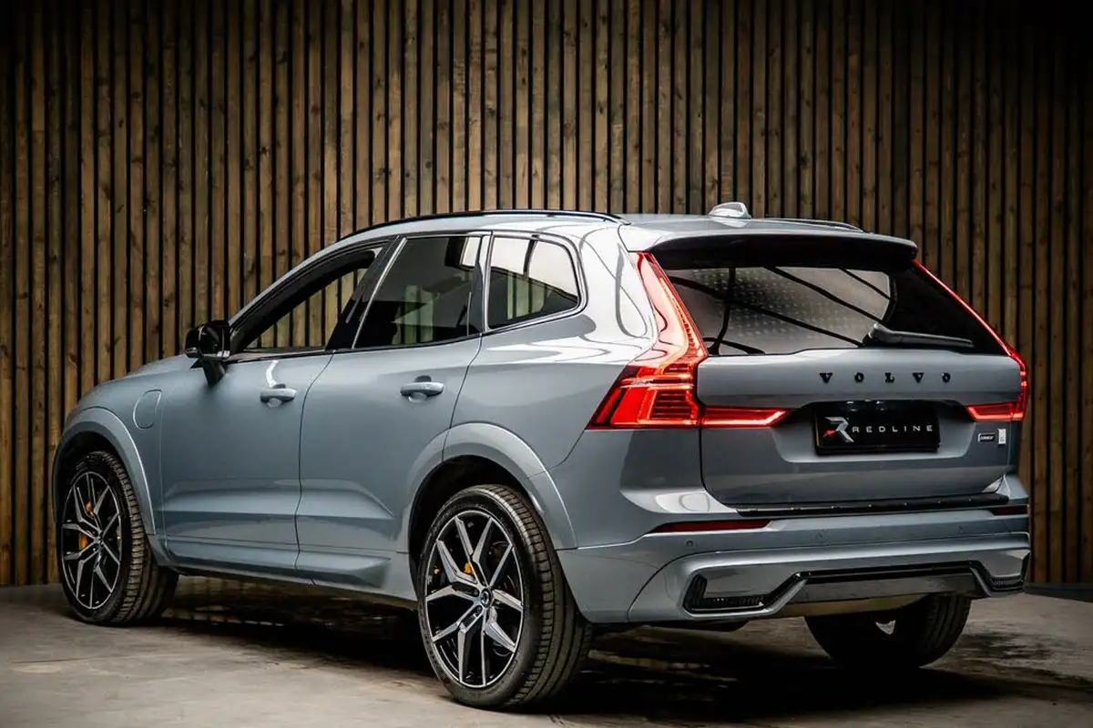 2021-volvo-xc60-20-t8-polestar-engineered-455bhp-big-2
