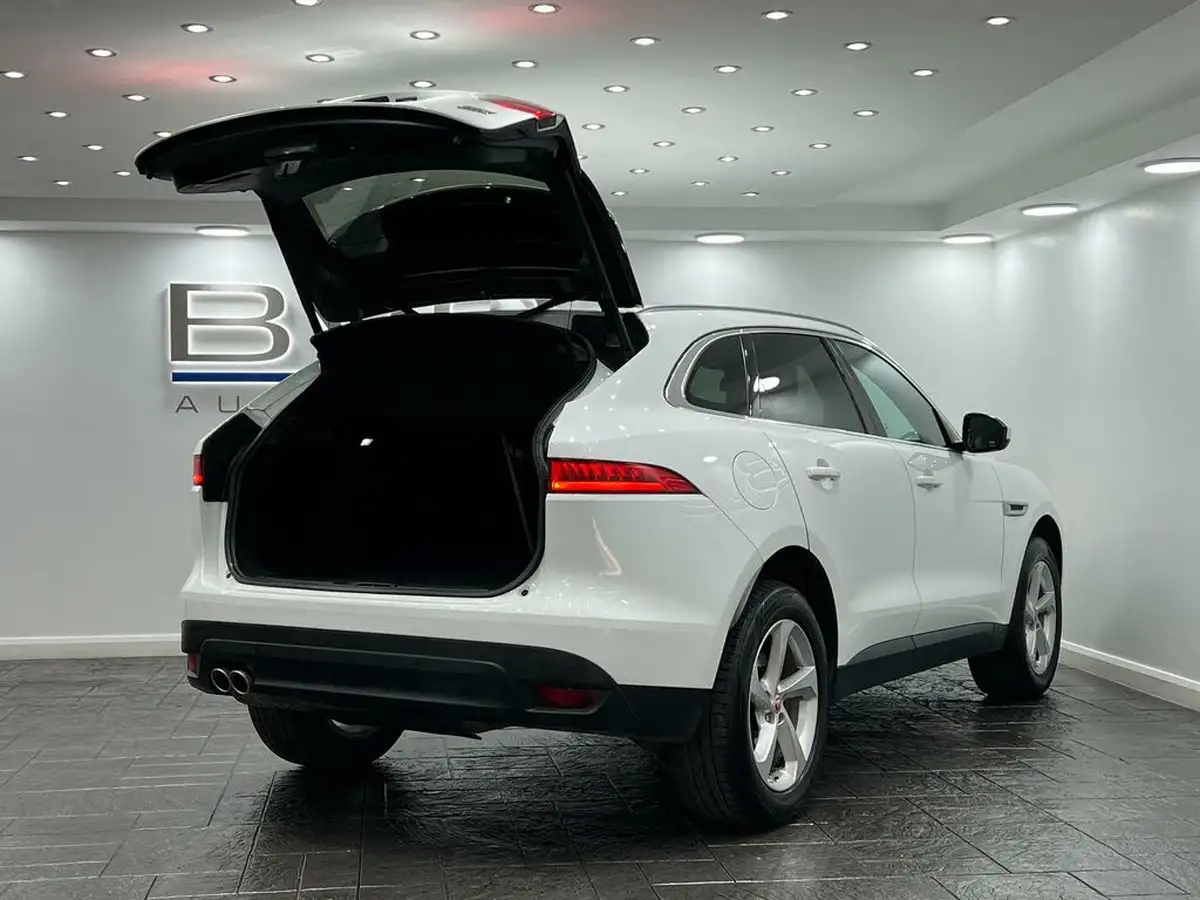 2017-jaguar-f-pace-20-i4d-prestige-180ps-awd-auto-big-57