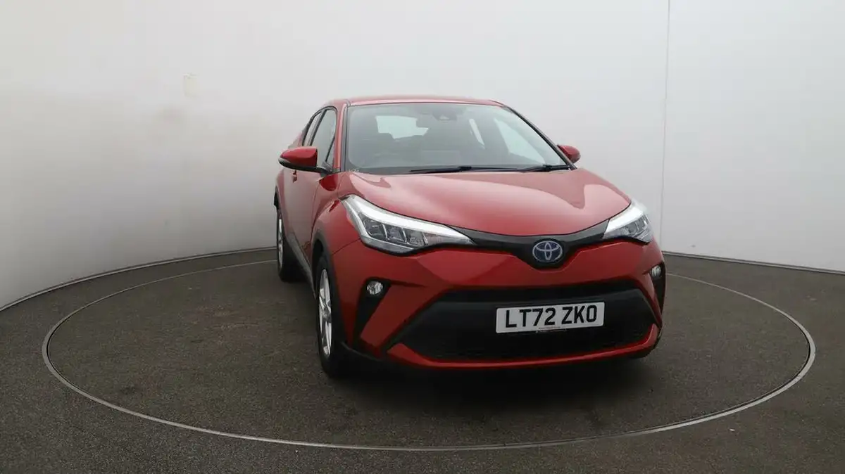 2022-toyota-c-hr-18-vvt-i-icon-big-39