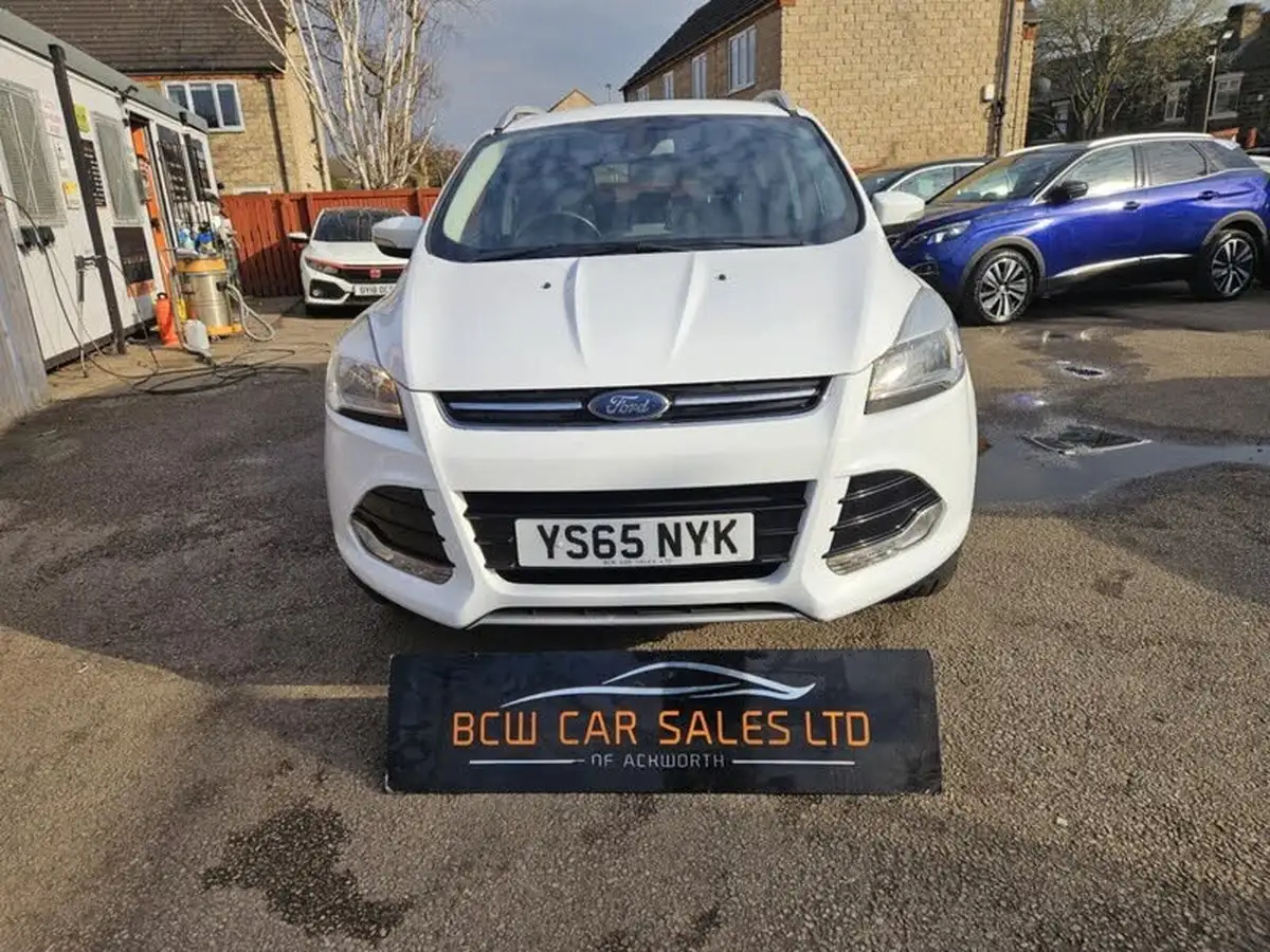 2015-ford-kuga-20tdci-titanium-150ps-big-3