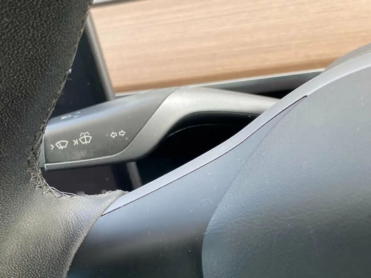 2020-tesla-model-3-e-standard-plus-big-32
