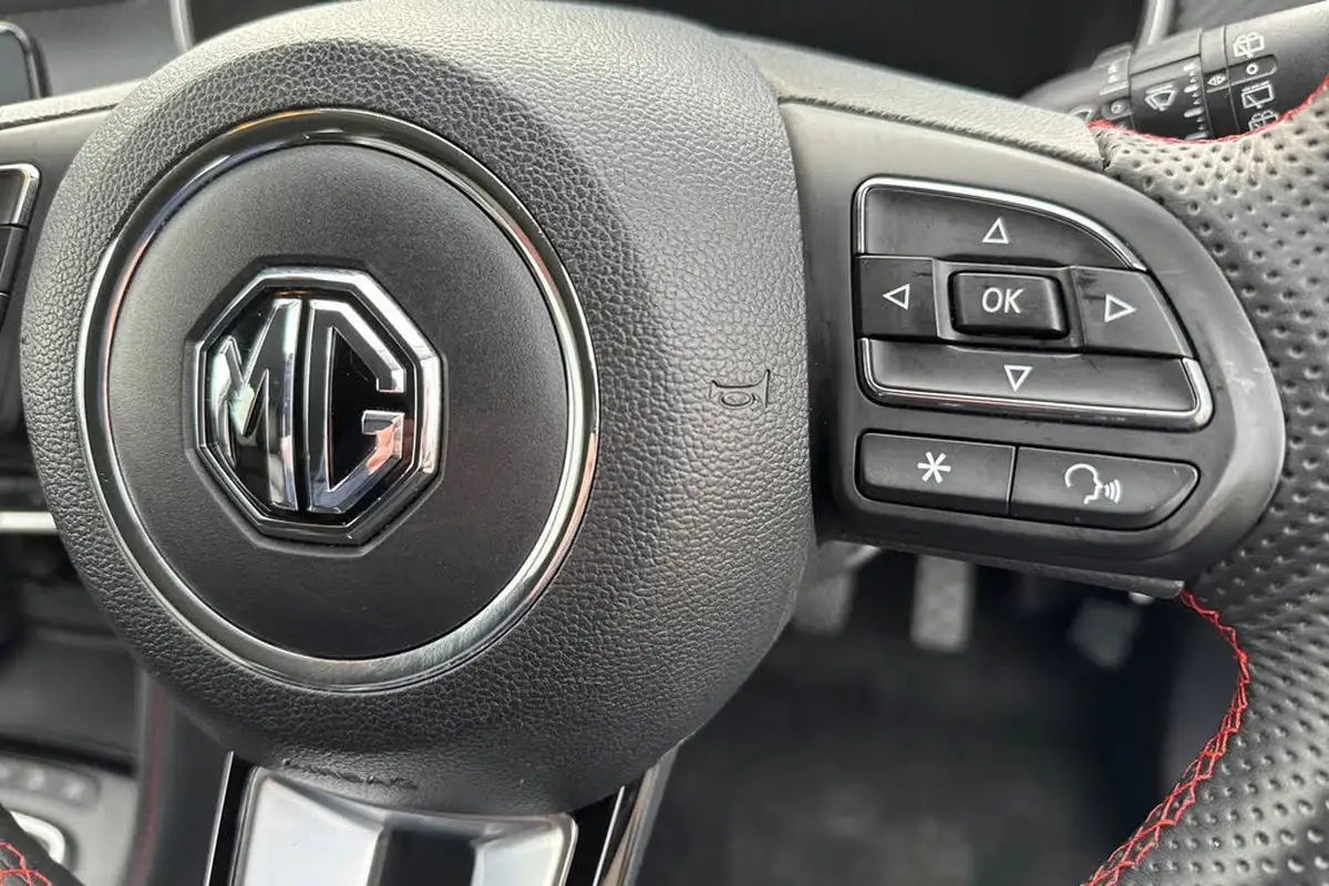 2024-mg-zs-suv-15-vti-tech-exclusive-big-24