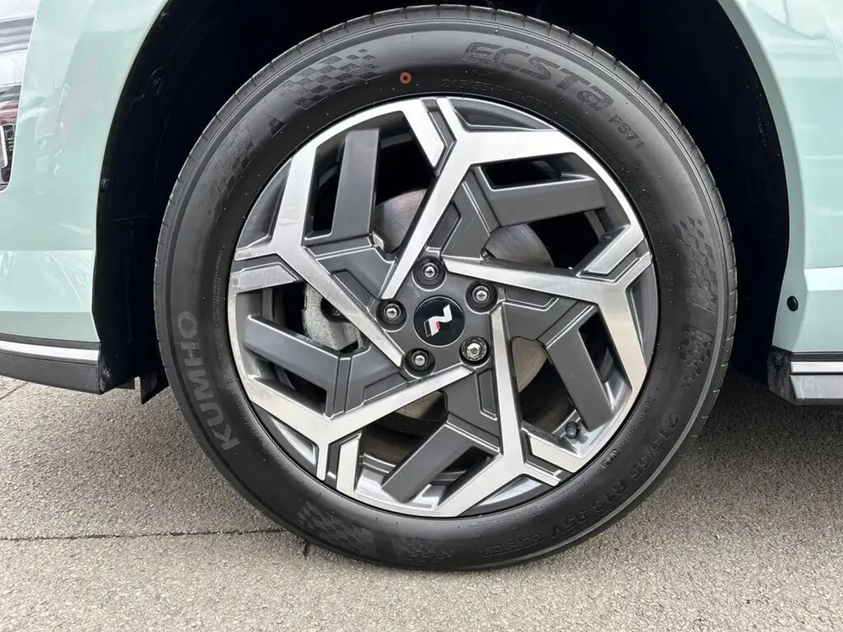 2024-hyundai-kona-16-gdi-n-line-141ps-dct-big-29
