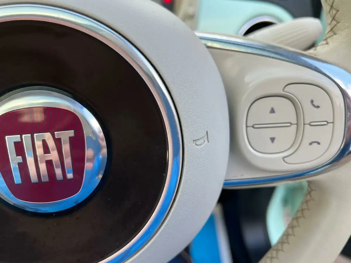 2018-fiat-500-12-lounge-big-25