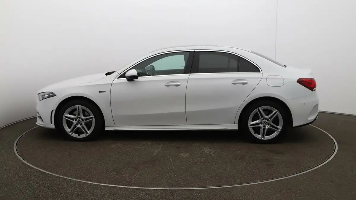 2020-mercedes-benz-a-class-13-a250e-amg-line-premium-plus-saloon-4d-big-58