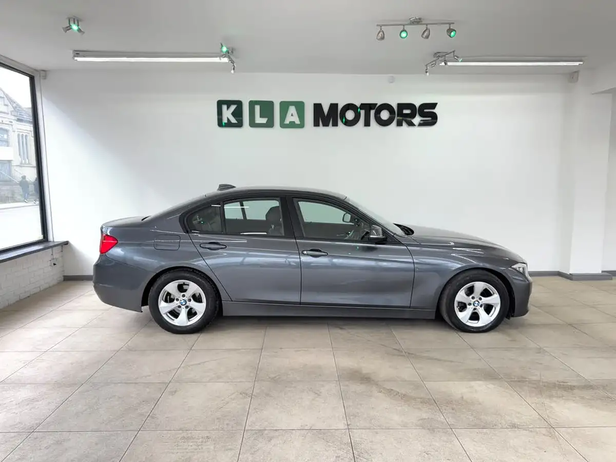 2012-bmw-3-series-20td-320d-efficientdynamics-163bhp-efficientdynamics-ss-big-5
