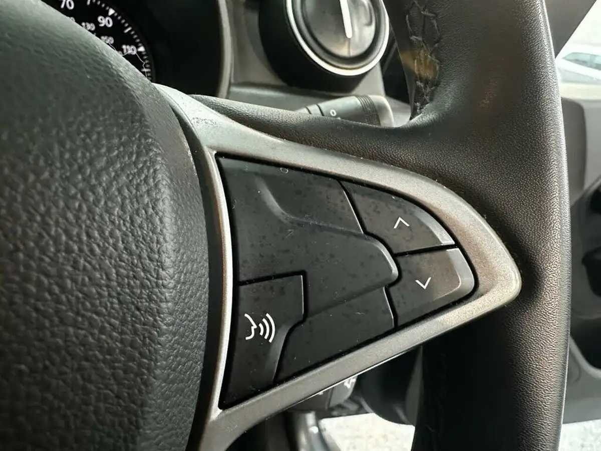 2023-dacia-duster-10-tce-journey-big-35