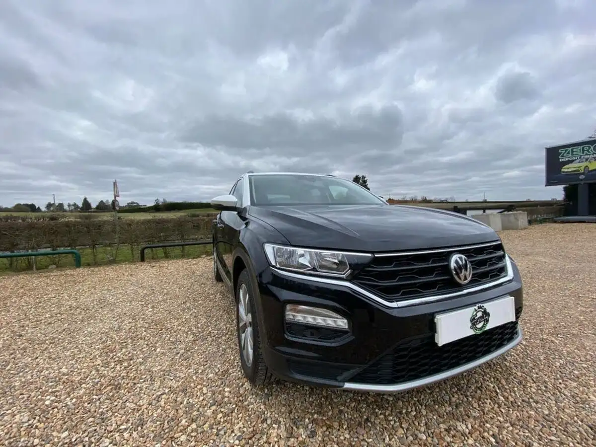 2018-volkswagen-t-roc-10-tsi-design-big-45