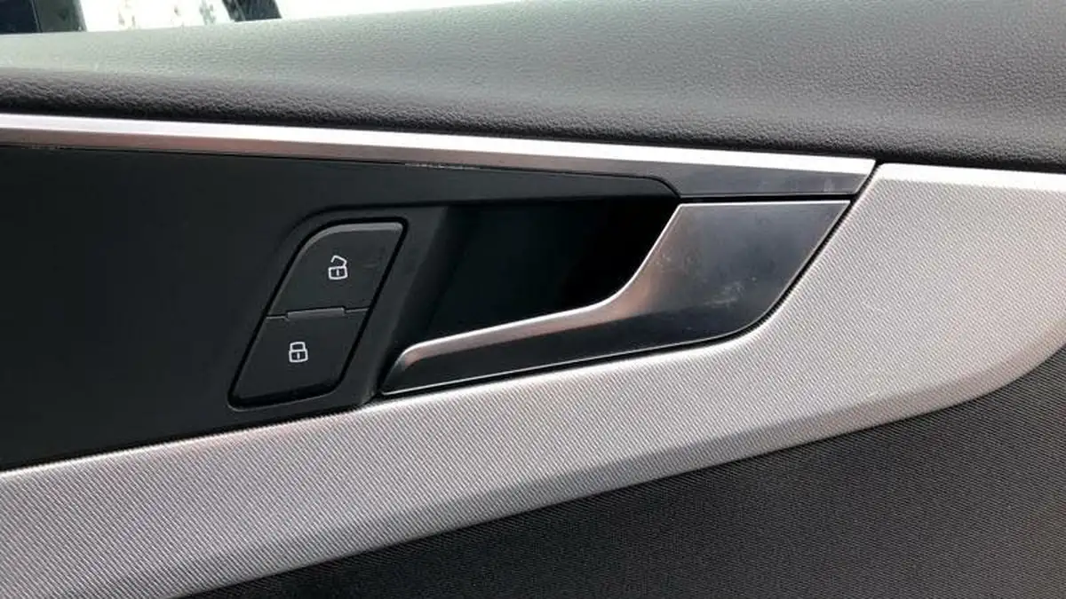 2021-audi-a4-20-35-tdi-technik-big-20