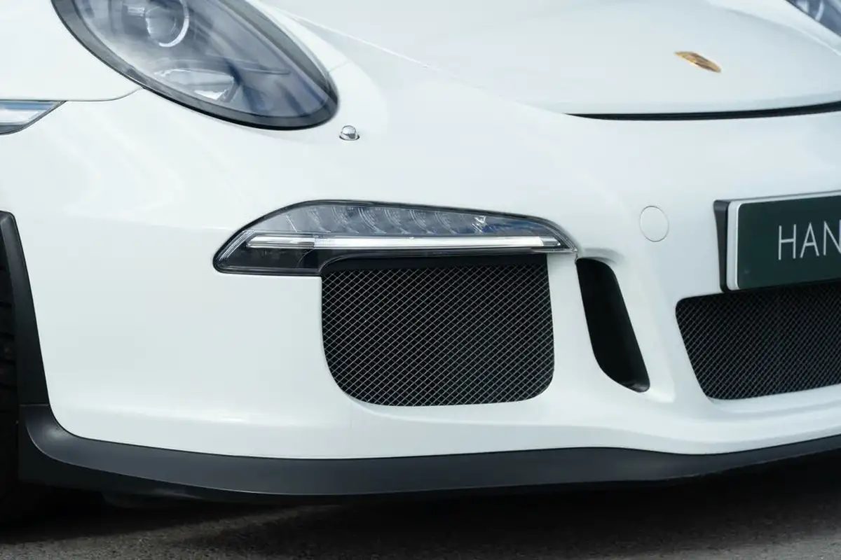 2014-porsche-911-38-gt3-big-4