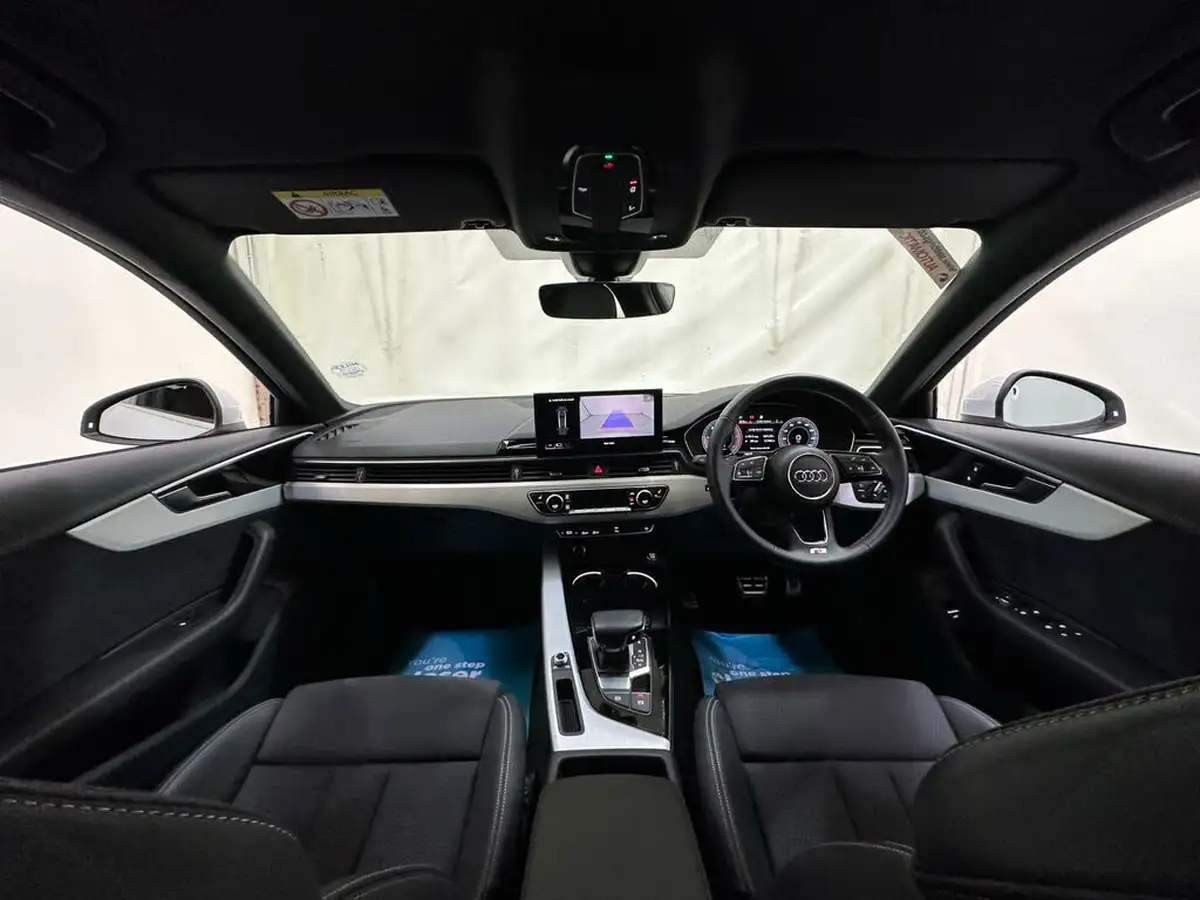 2023-audi-a4-avant-20-35-tdi-s-line-big-24