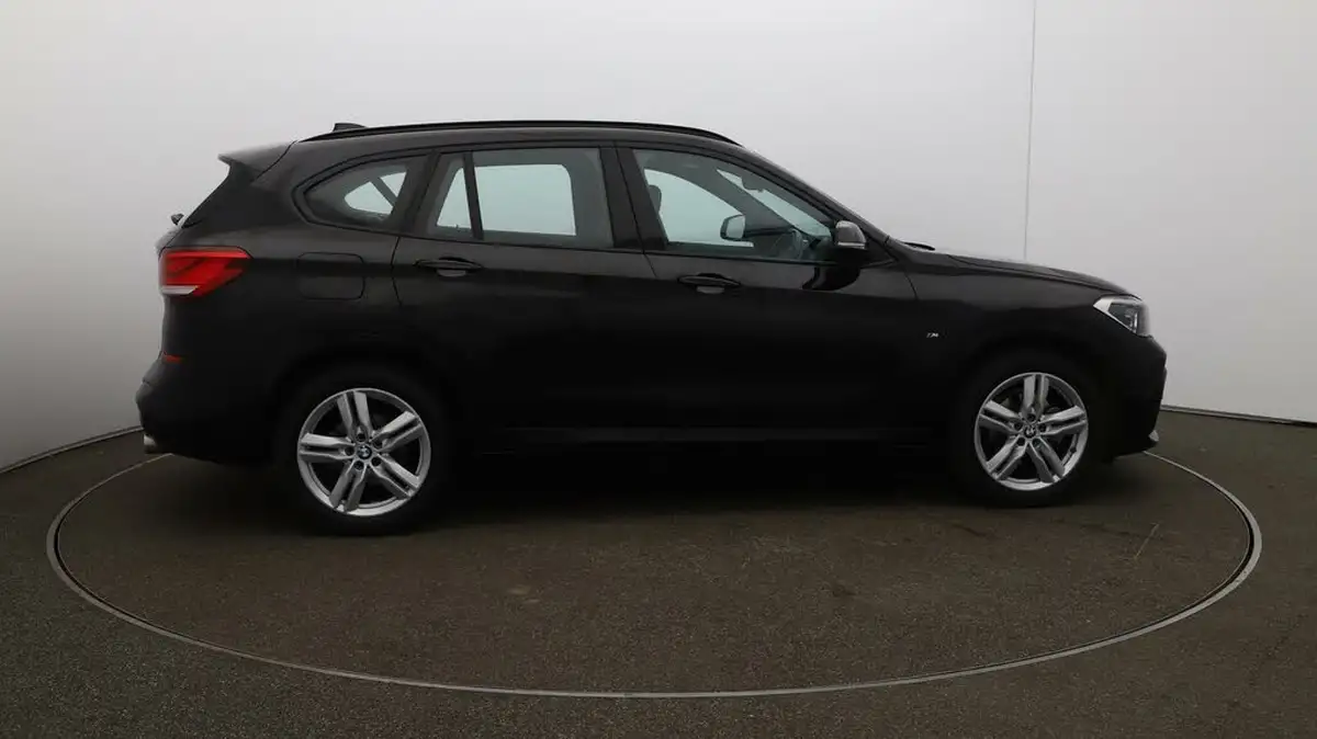 2021-bmw-x1-20td-xdrive18d-m-sport-auto-big-8