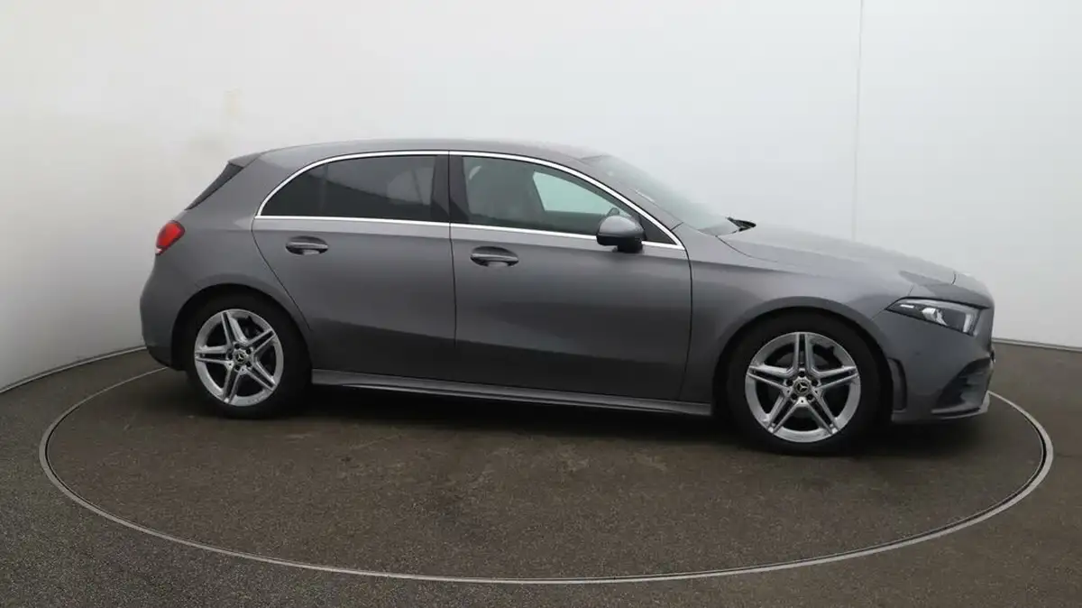 2019-mercedes-benz-a-class-13-a200-amg-line-executive-hatchback-5d-7g-dct-big-46