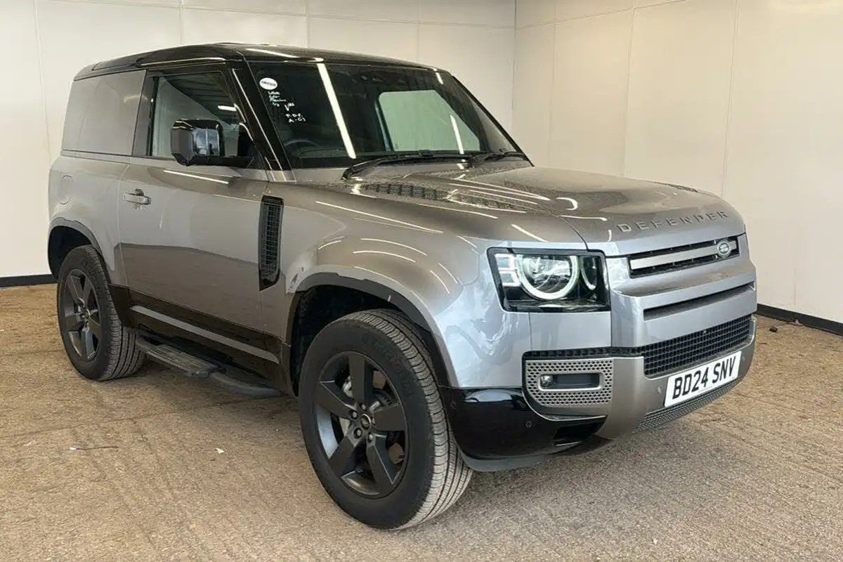 2024-land-rover-90-defender-30-d300-hard-top-x-dynamic-hse-90-big-0