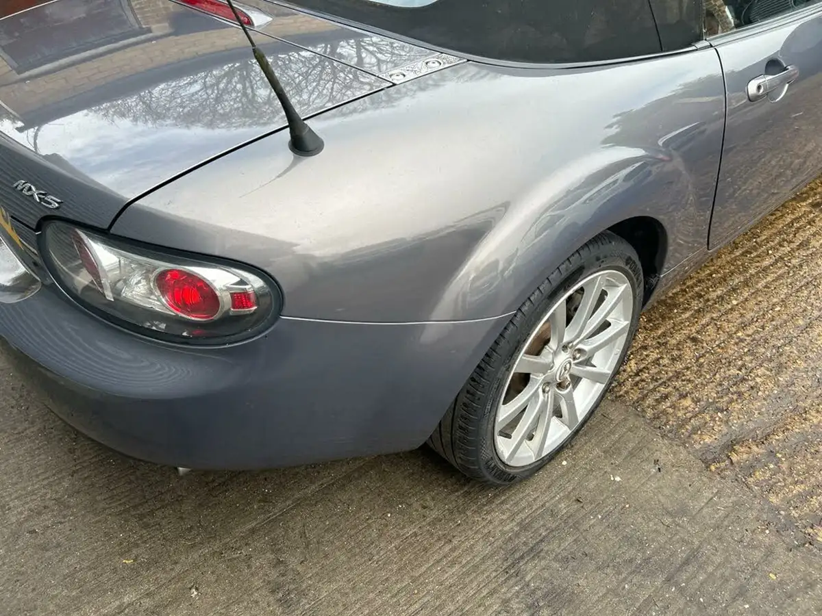 2008-mazda-mx-5-20-sport-big-8