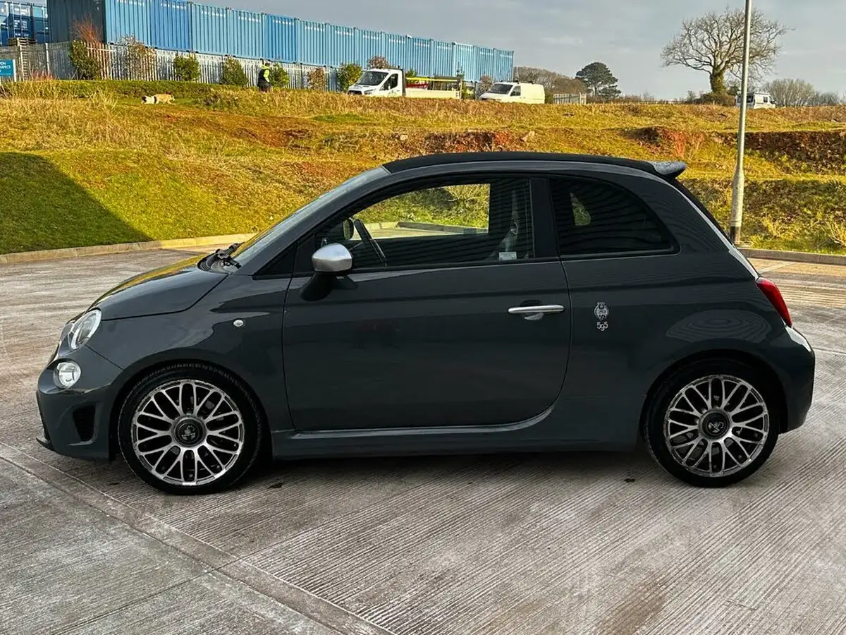 2019-abarth-595c-14-tjet-turismo-big-6