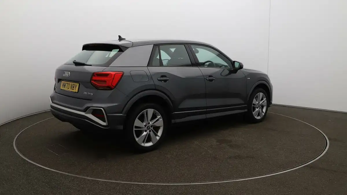 2020-audi-q2-15-35-tfsi-s-line-1498cc-tronic-big-51