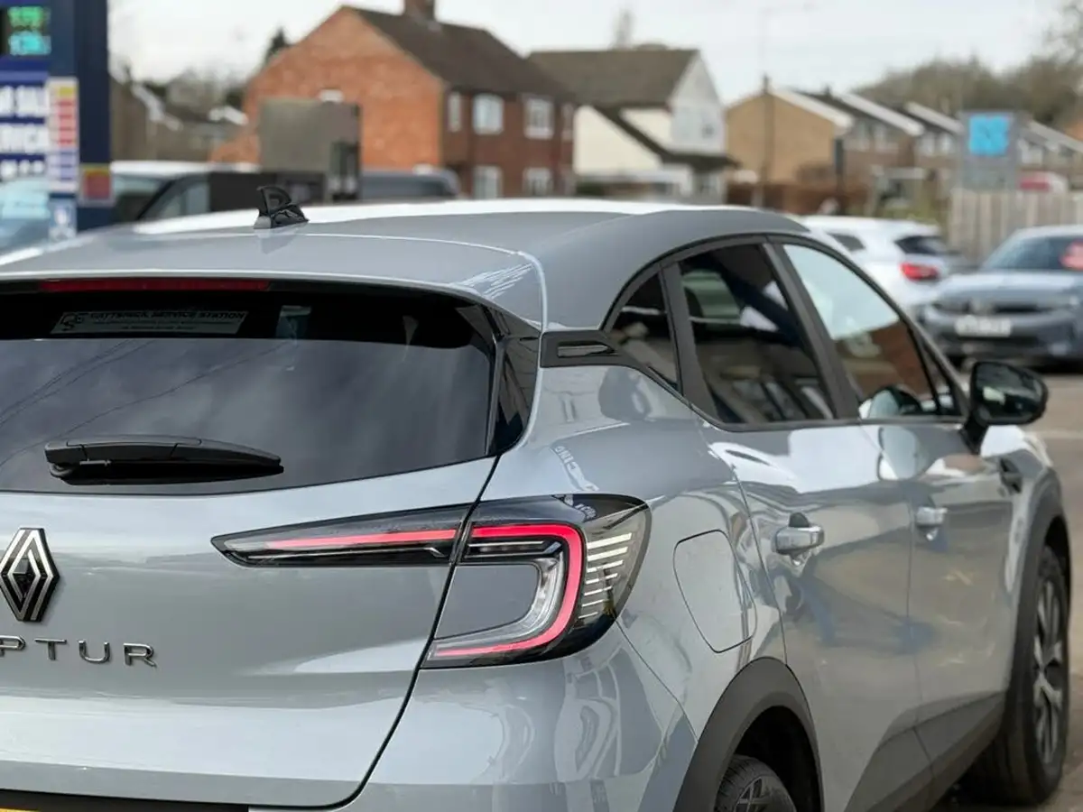 2024-renault-captur-10-tce-evolution-big-33