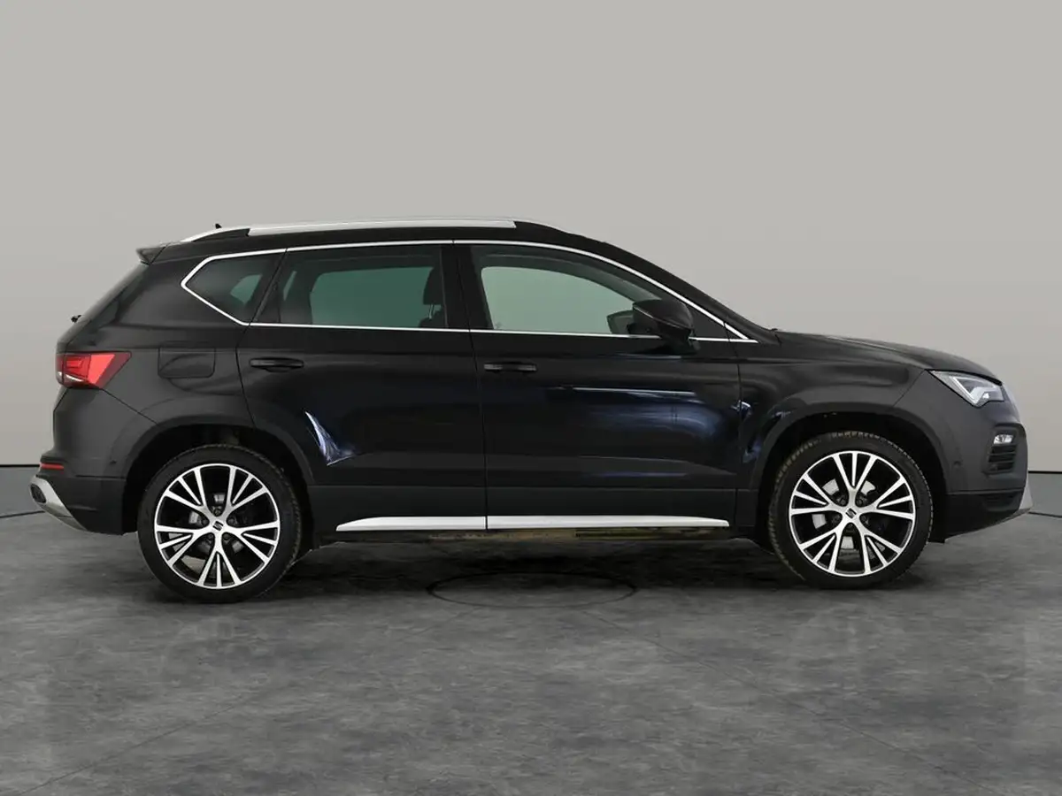 2022-seat-ateca-20tdi-xperience-lux-150ps-st-dsg-4drive-big-5