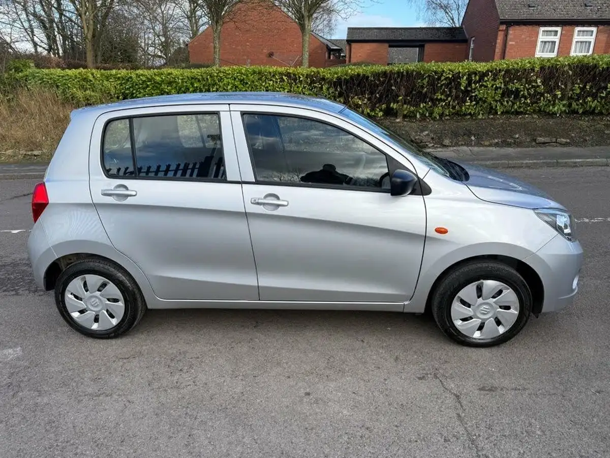 2018-suzuki-celerio-10-sz2-big-2