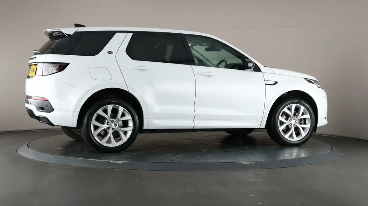 2022-land-rover-discovery-sport-15-p300e-r-dynamic-se-big-61