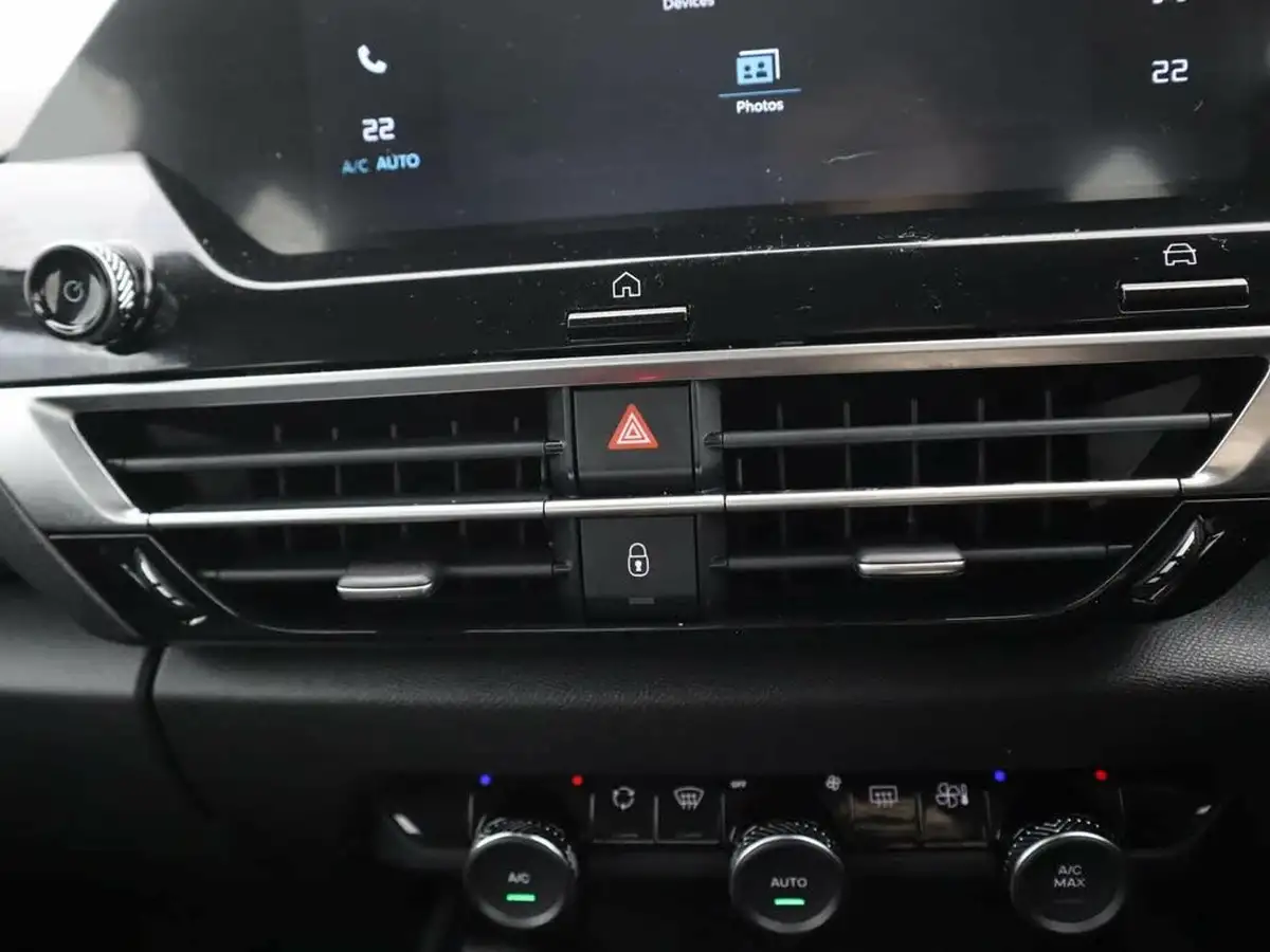 2024-citroen-c4-x-12-puretech-you-big-15