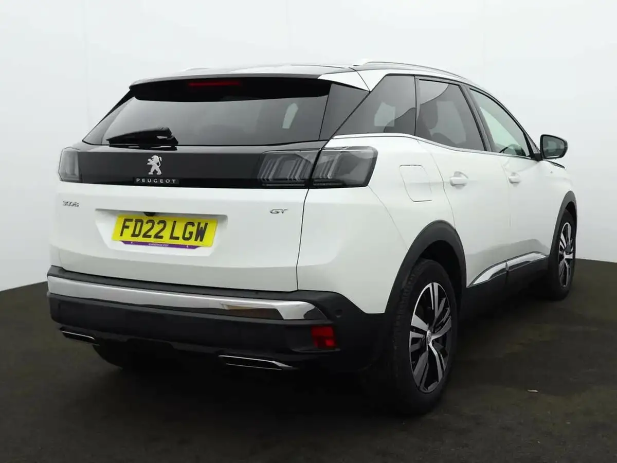 2022-peugeot-3008-suv-12-puretech-gt-big-4