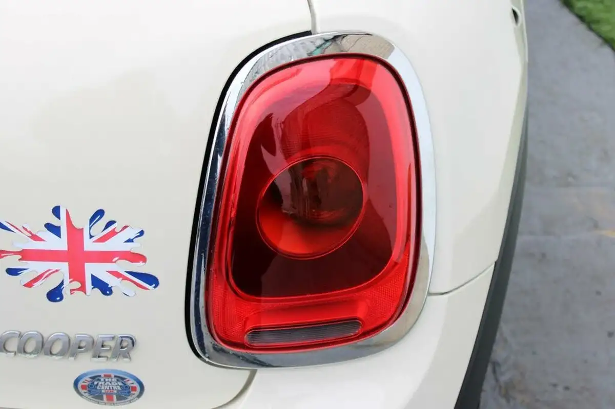 2016-mini-cooper-15-cooper-ss-hatchback-3d-big-11