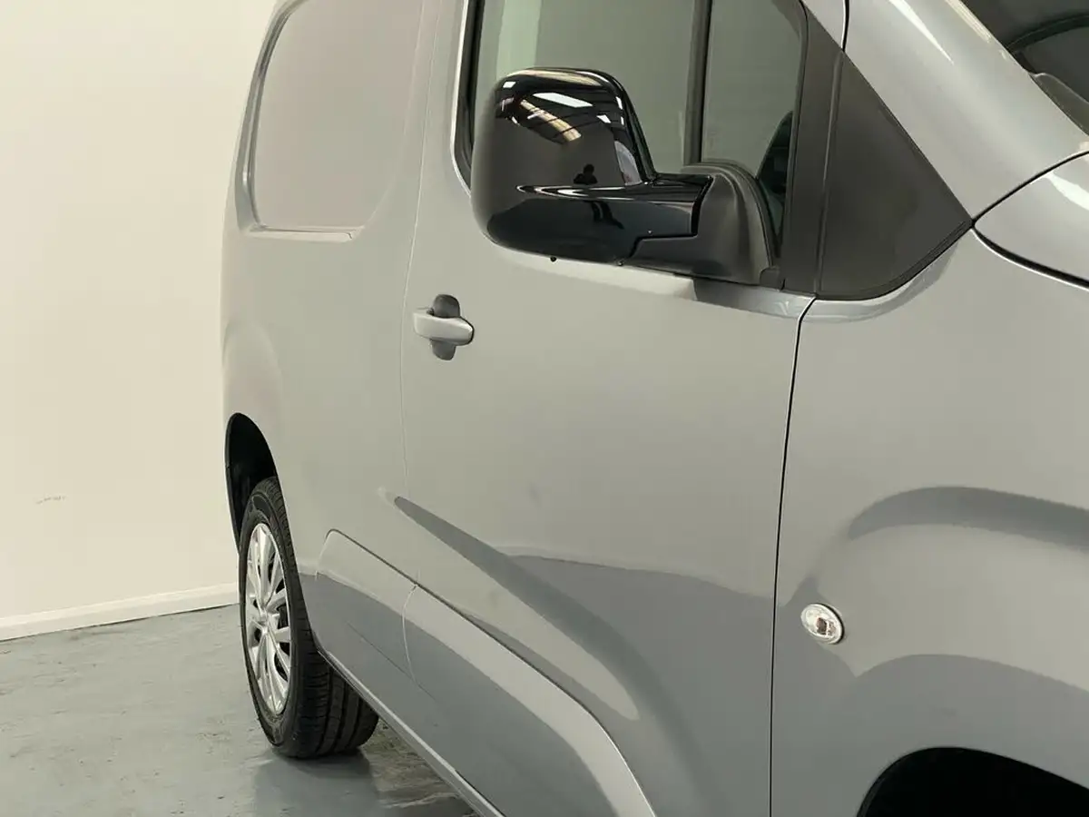 2023-citroen-berlingo-15-bluehdi-1000-driver-edition-100pseu6d-big-38