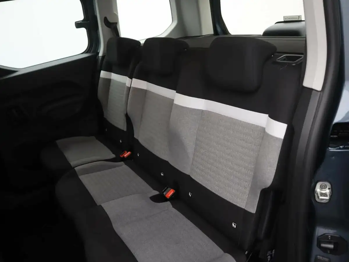 2024-citroen-berlingo-e-plus-m-size-big-14