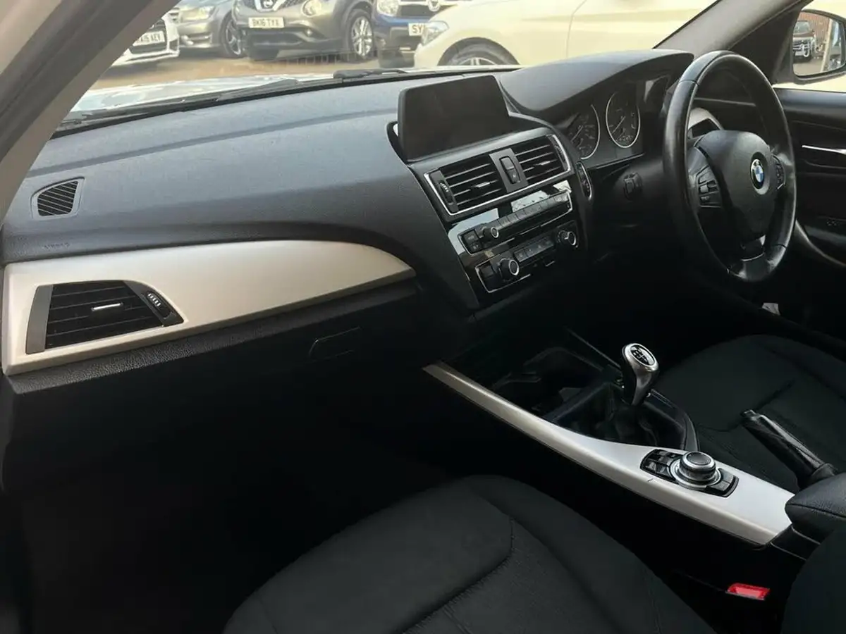 2016-bmw-1-series-15td-116d-eff-dyn-plus-114bhp-5d-big-6