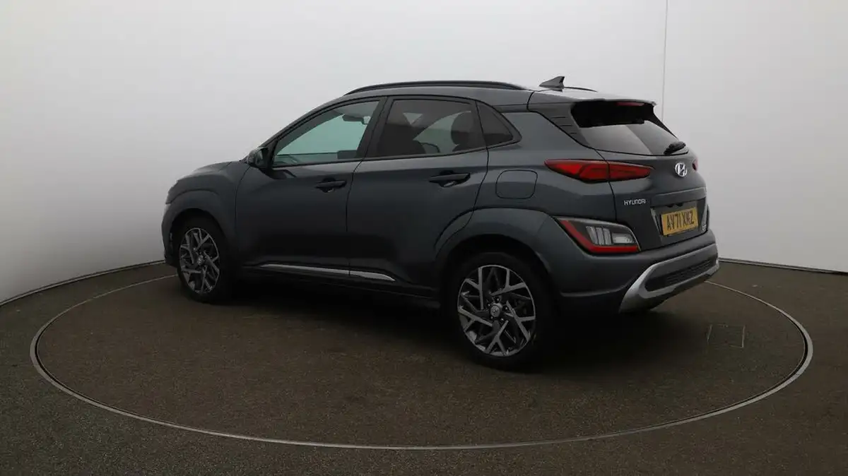 2022-hyundai-kona-16-gdi-premium-big-28