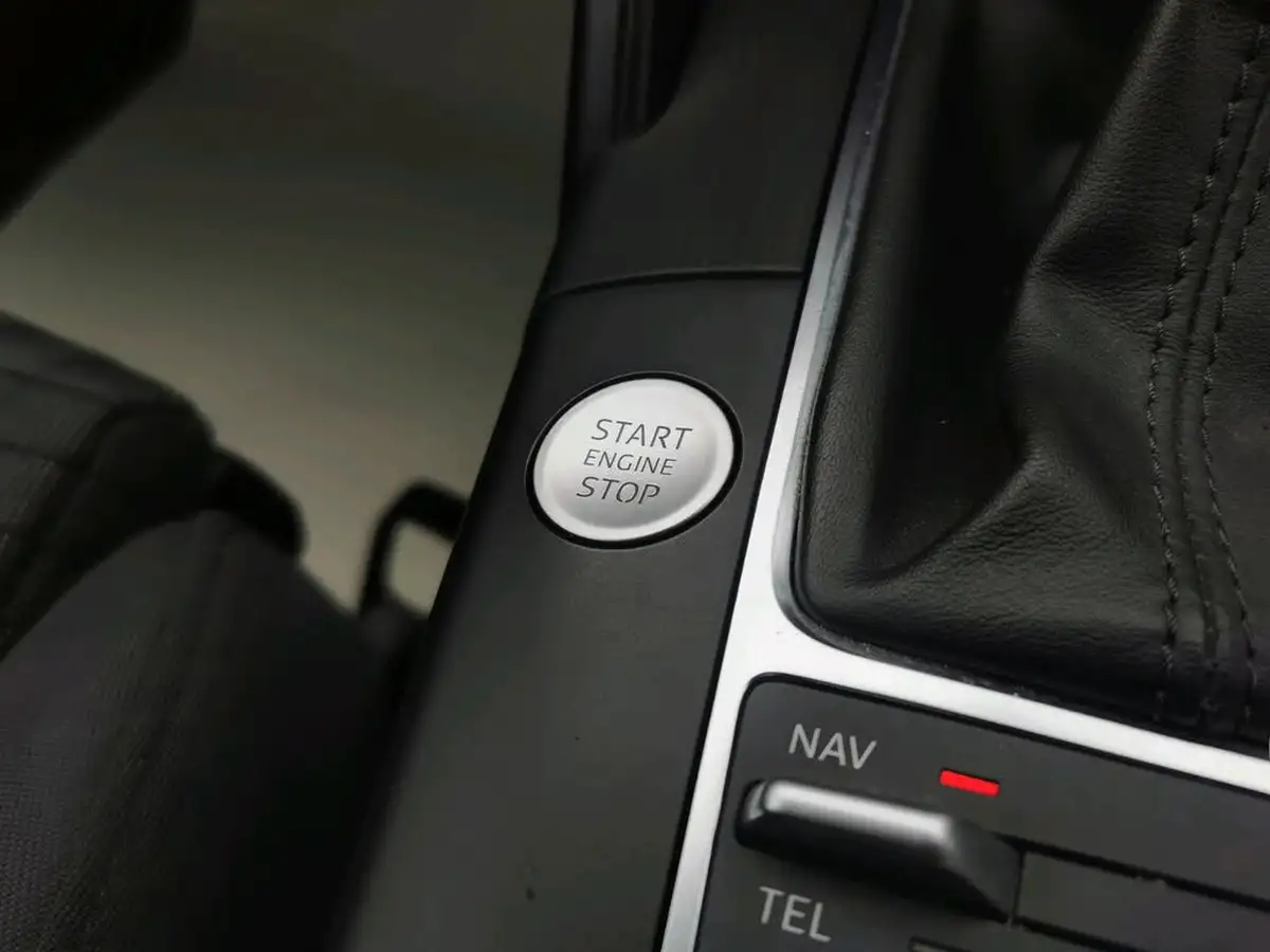 2013-audi-a3-big-19