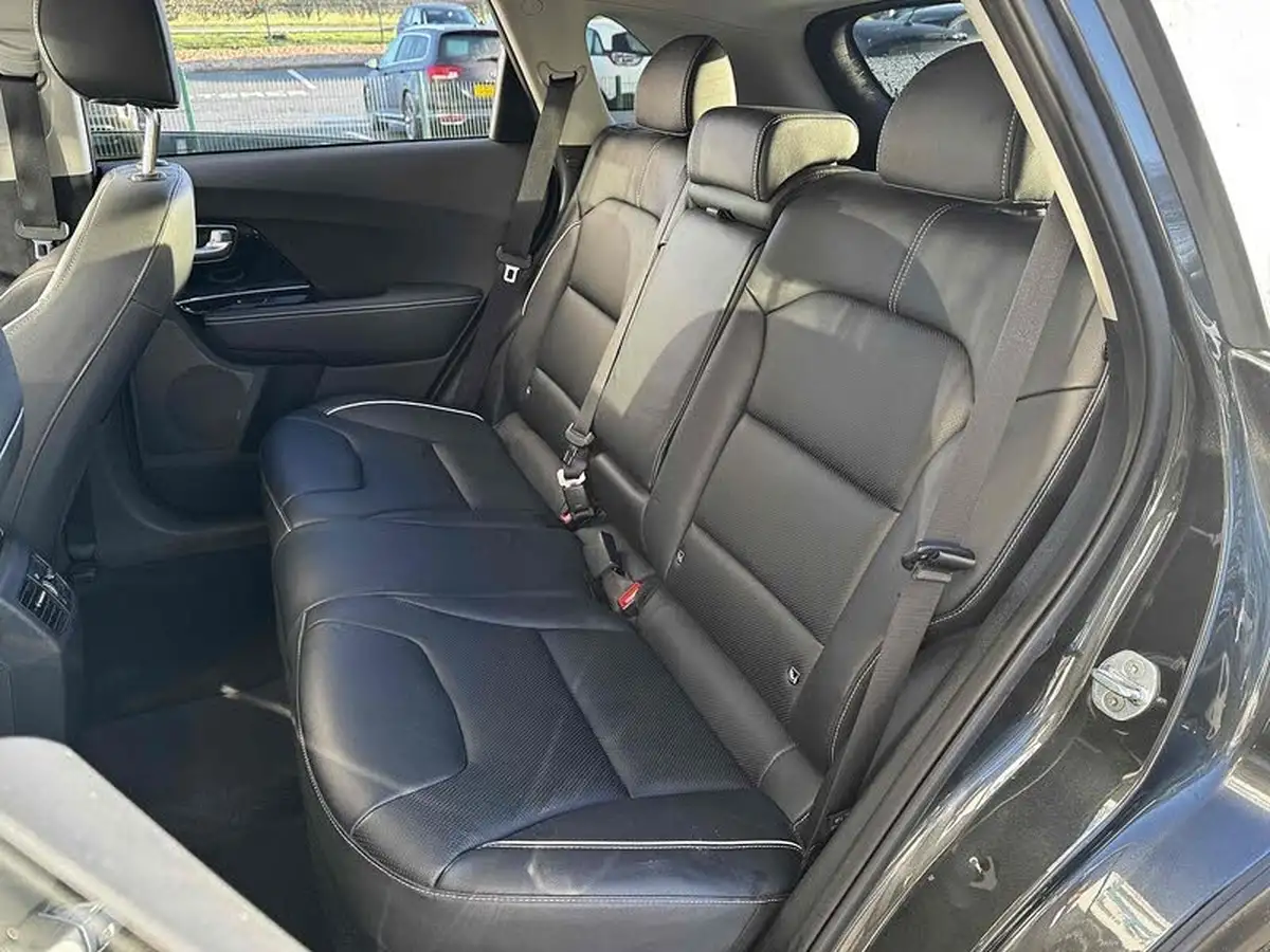 2021-kia-e-niro-ev-4-big-26