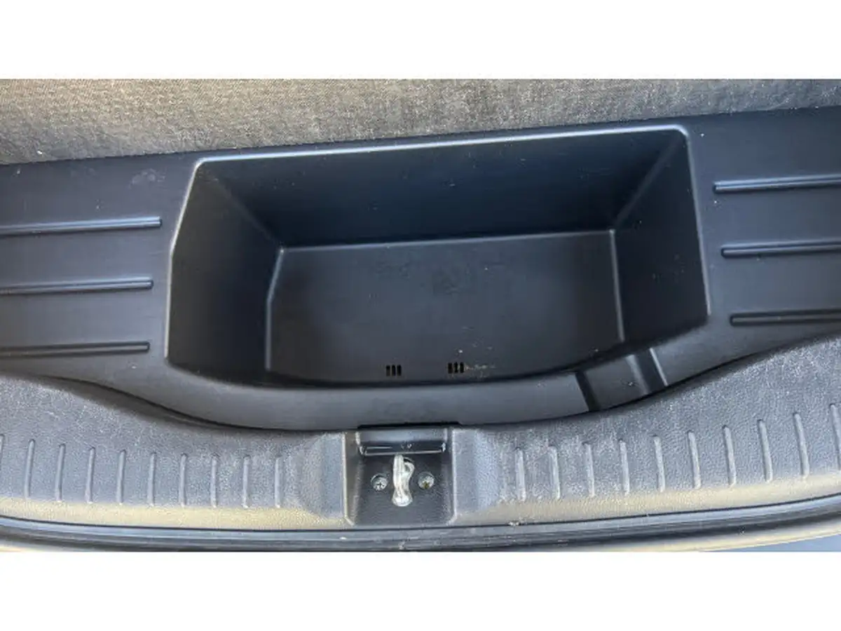 2021-honda-jazz-15-i-mmd-crosstar-ex-109ps-two-tone-big-22