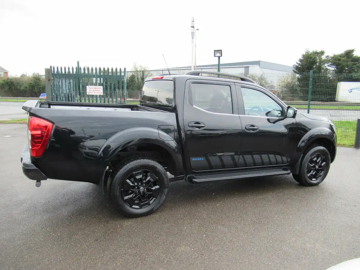 2021-nissan-navara-23dci-tt-n-guard-8-navileathersunroof-auto-big-11