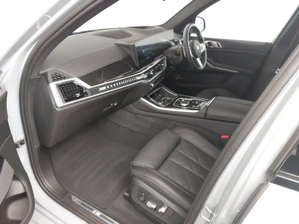 2023-bmw-x5-30-xdrive-50e-m-sport-big-6