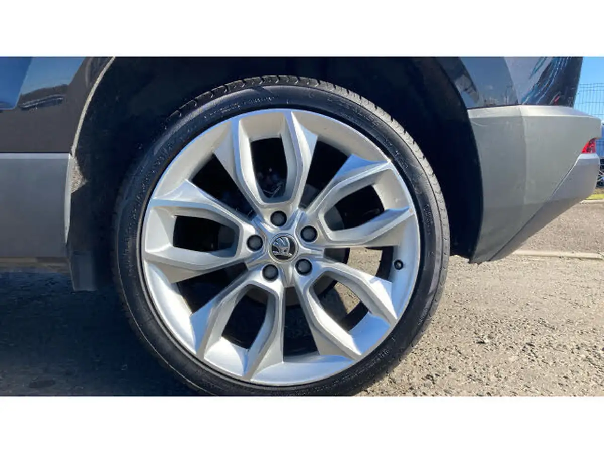 2021-skoda-karoq-15-tsi-se-l-big-6