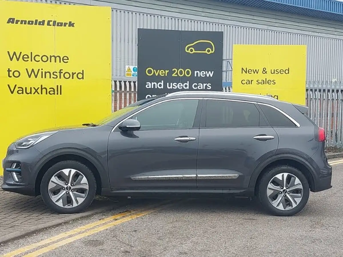 2020-kia-e-niro-ev-4-big-3