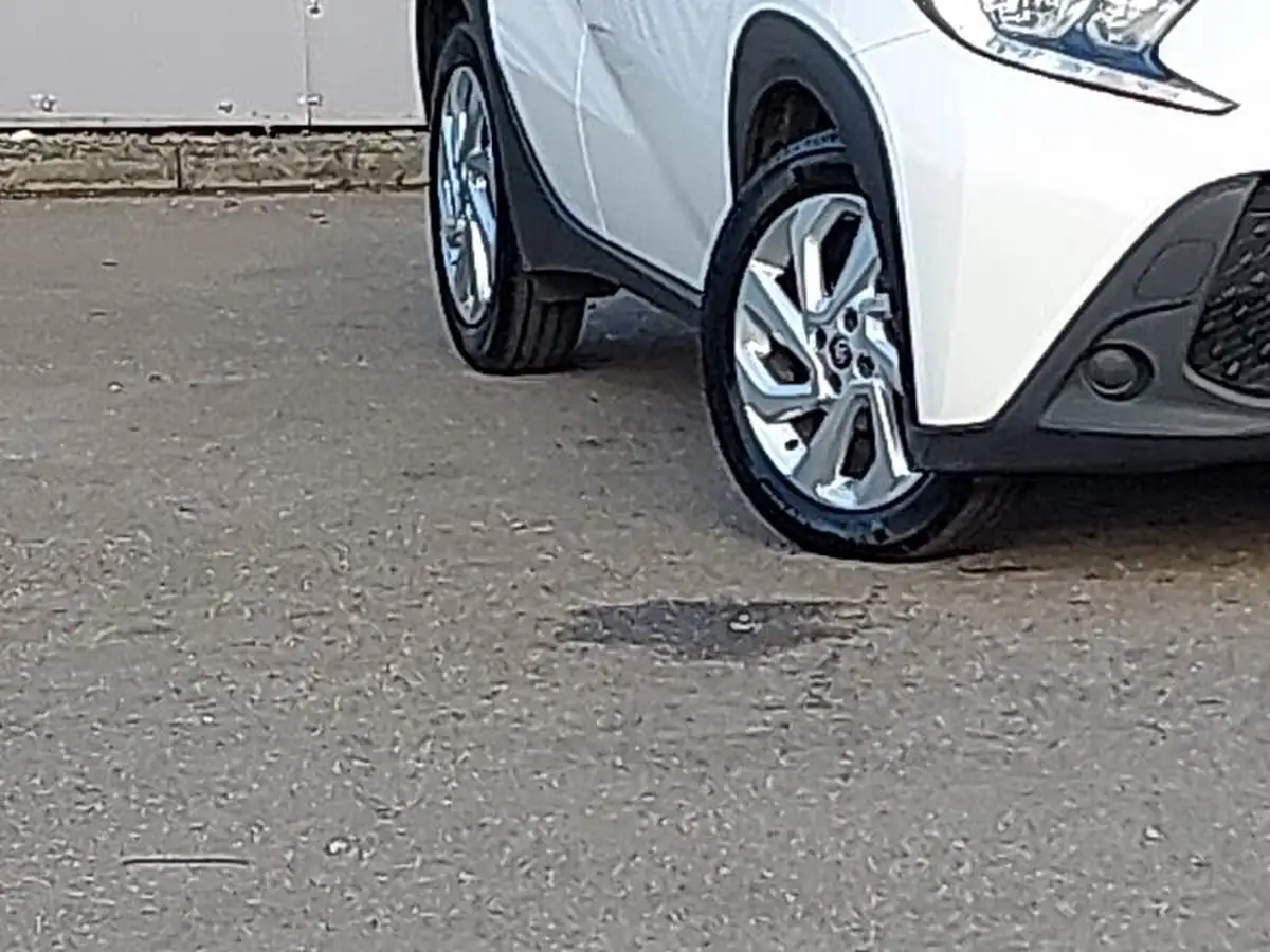2023-toyota-aygo-x-10-vvt-i-pure-cvt-big-8