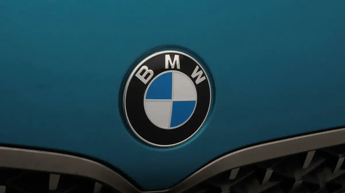 2020-bmw-2-series-20-m235i-xdrive-big-24
