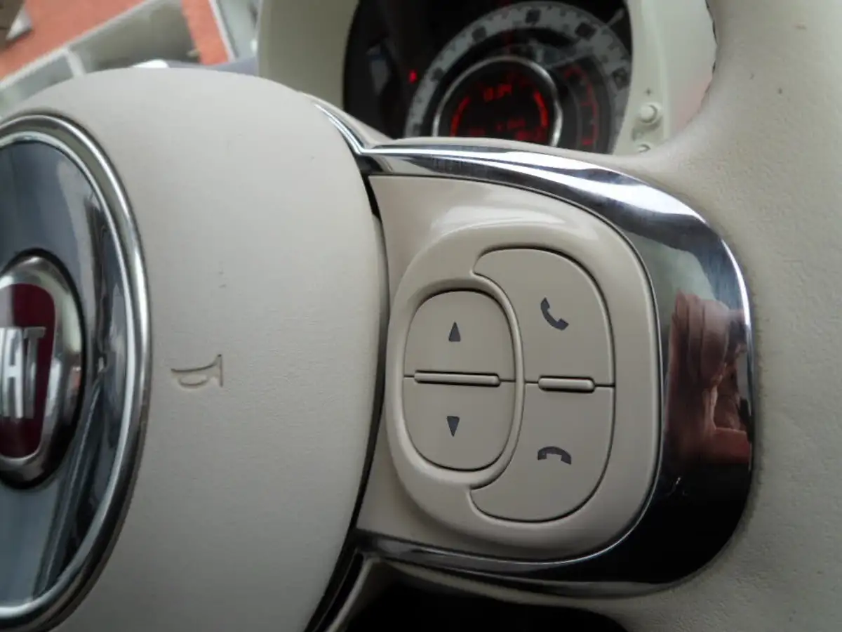 2016-fiat-500-12-lounge-big-28