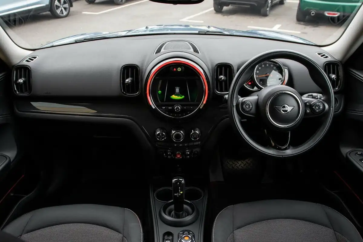 2019-mini-countryman-15-cooper-classic-auto-big-12