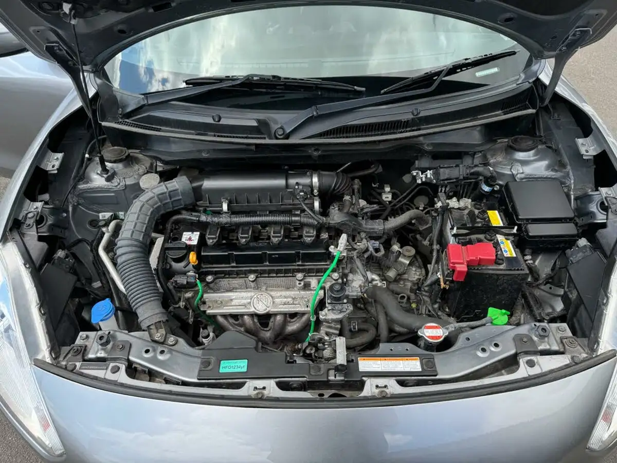 2019-suzuki-swift-12-dualjet-attitude-big-39