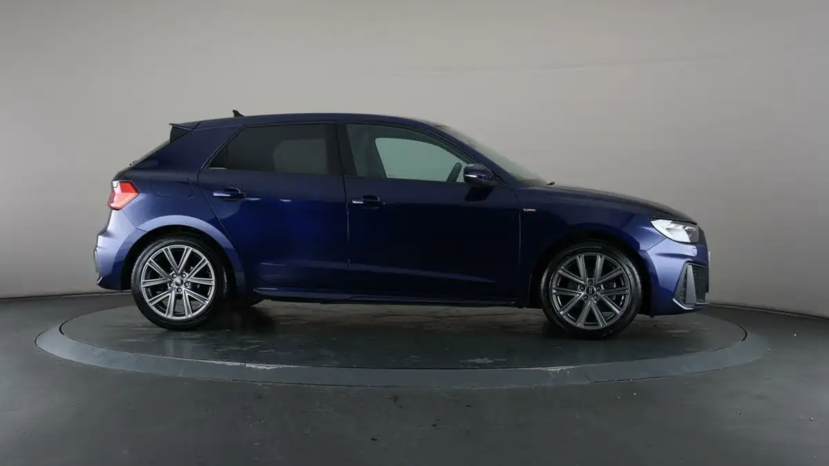 2023-audi-a1-10-30-tfsi-s-line-big-50