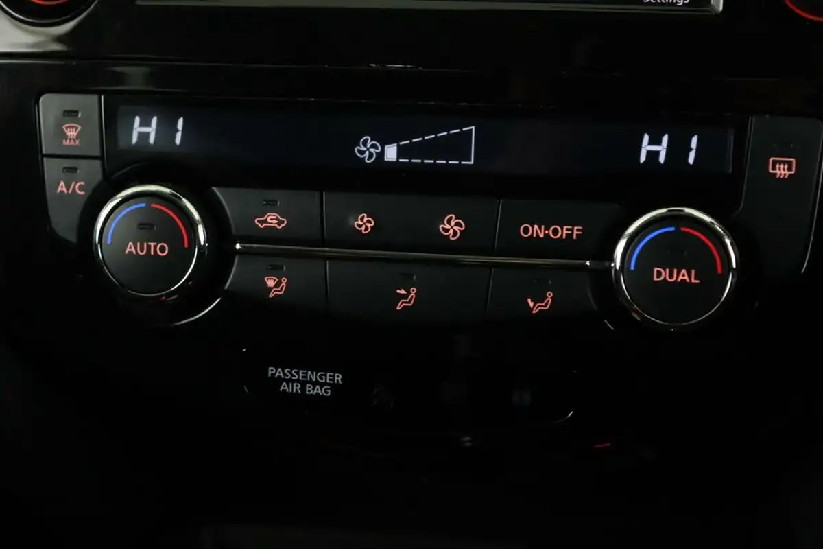 2021-nissan-qashqai-13-dig-t-n-motion-140ps-big-23