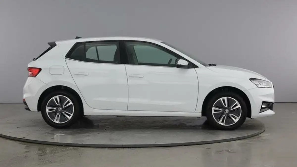2024-skoda-fabia-10-tsi-se-l-110ps-dsg-big-3