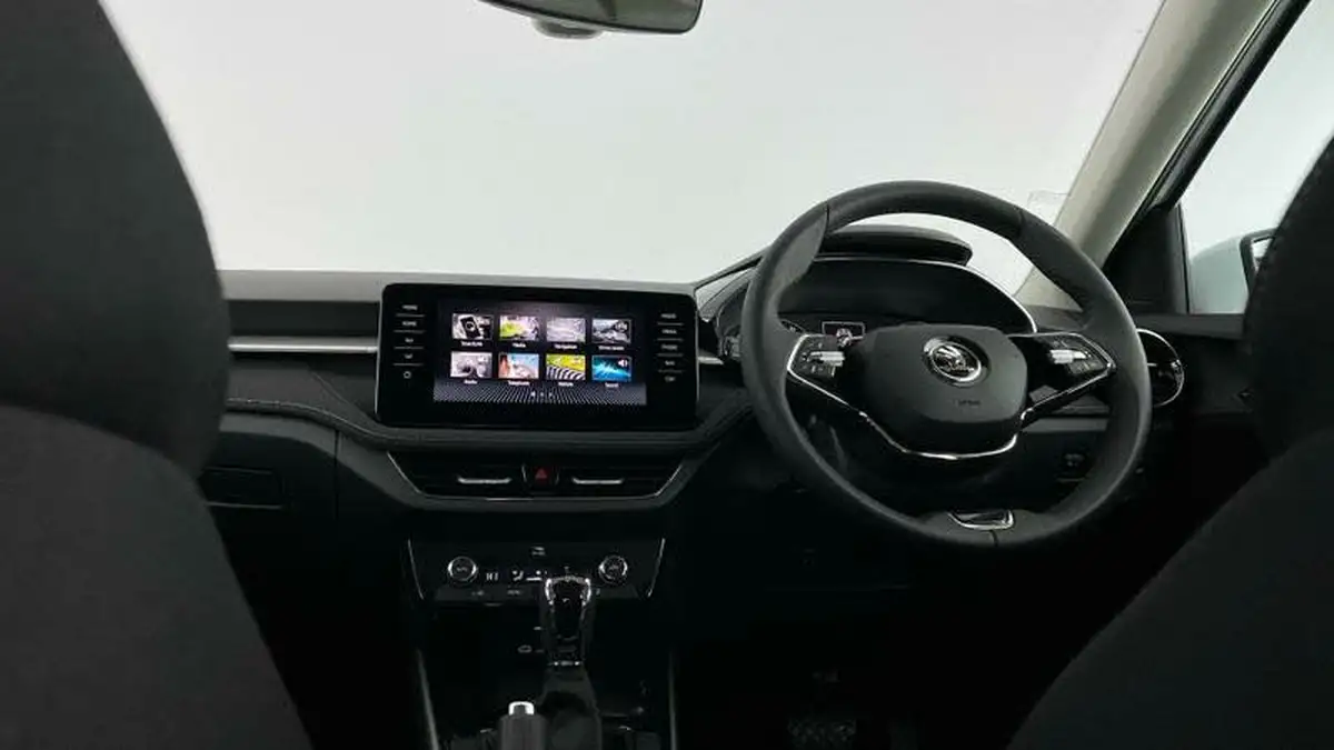 2024-skoda-fabia-10-tsi-se-l-110ps-dsg-big-25