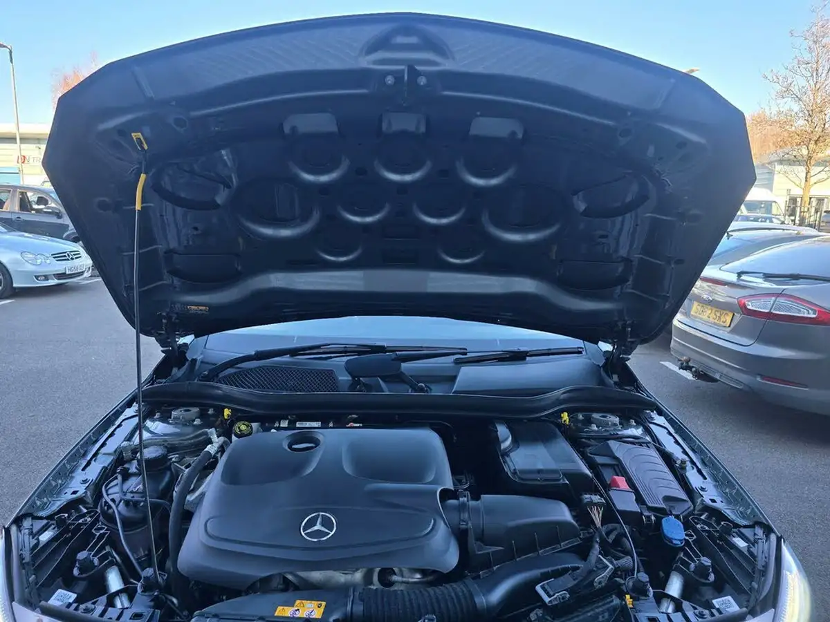 2018-mercedes-benz-gla-class-16-gla-180-urban-edition-ss-7g-dct-big-66